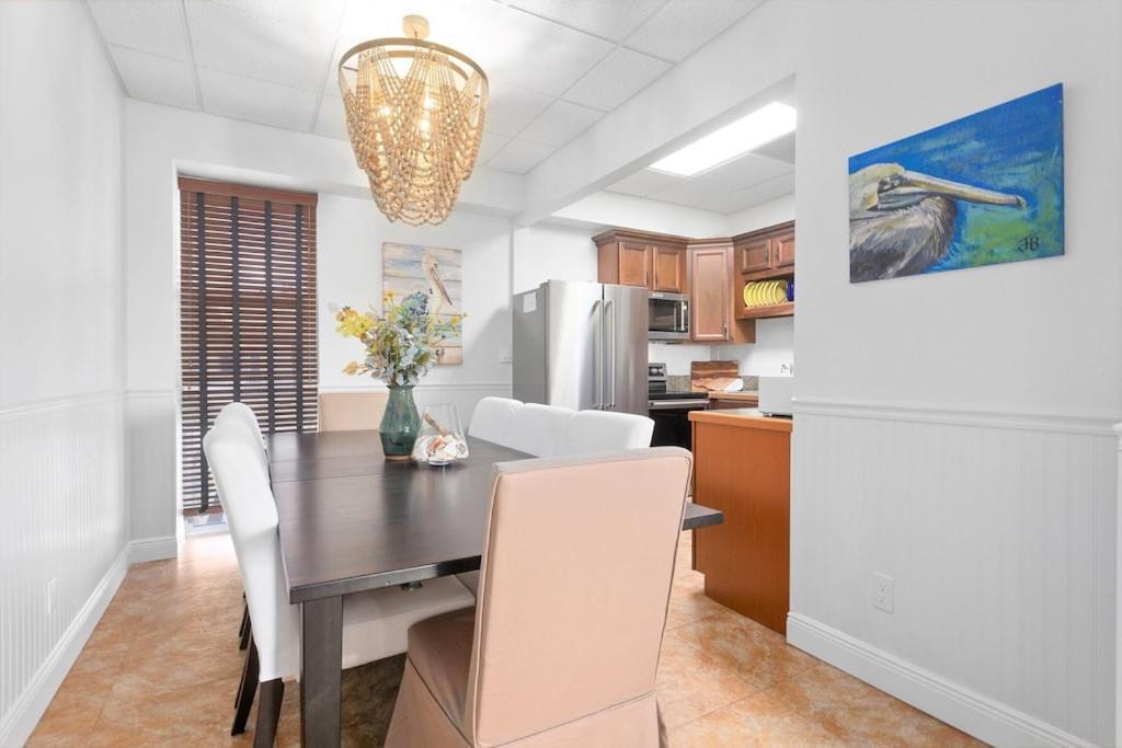 Ocean Front Penthouse Suite Panoramic Views Of Gulf,Pensacola Beach,Pier, & Bay エクステリア 写真